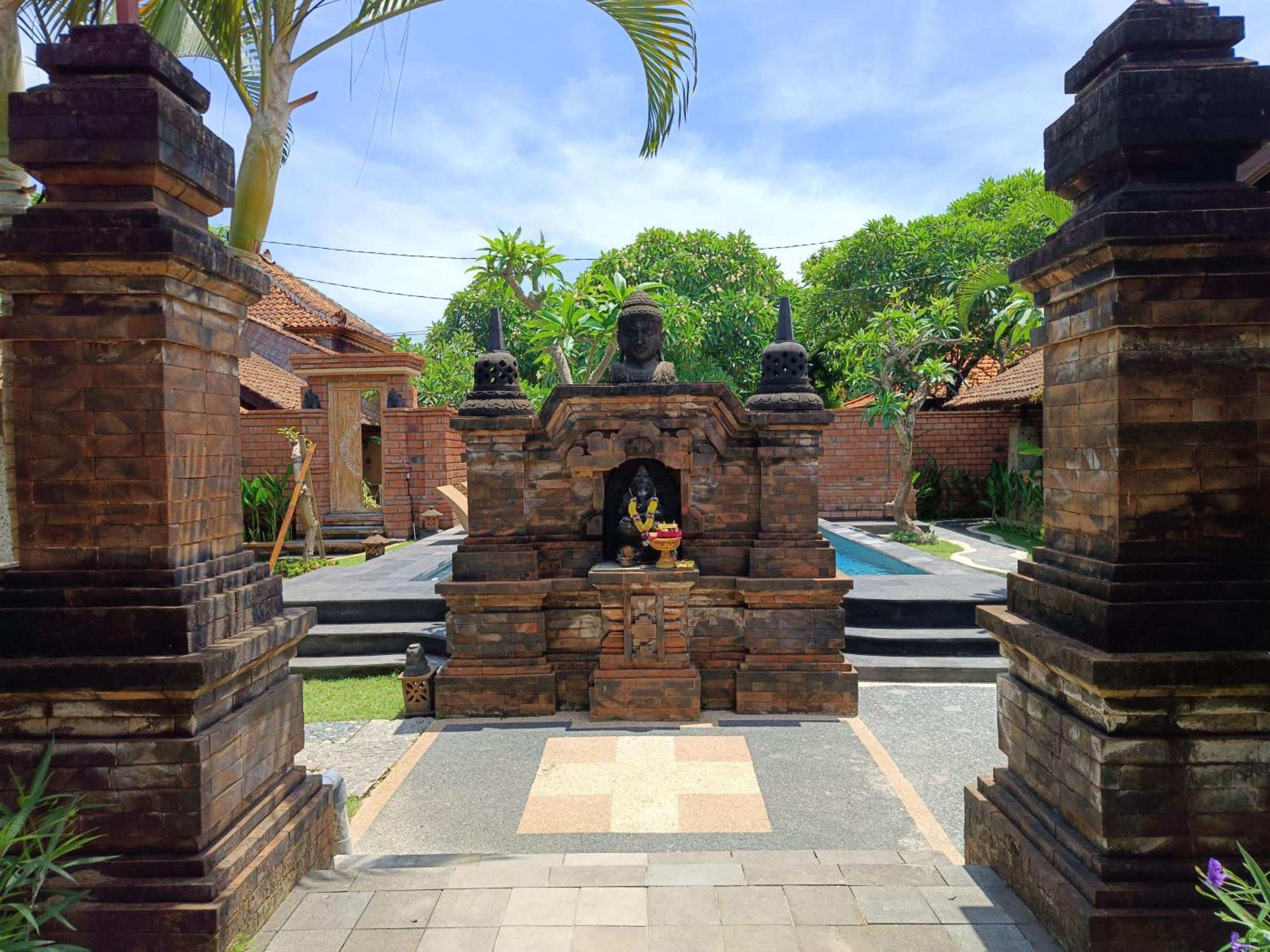 Mahe Garden Inn And Villas By Kamara Kuta Lombok Eksteriør bilde