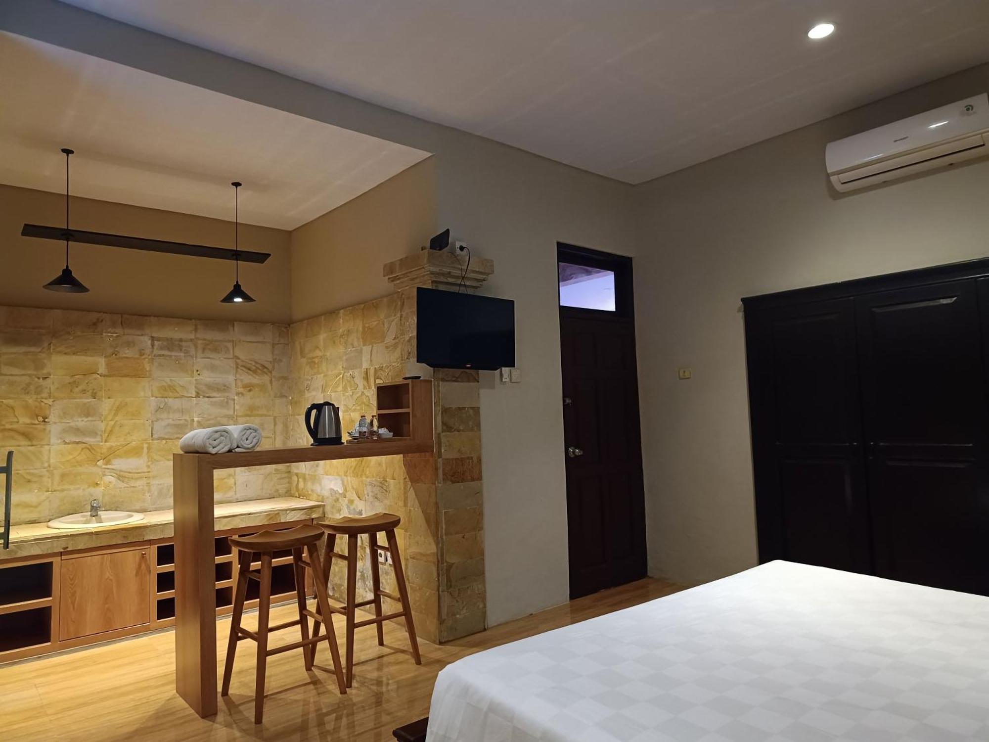Mahe Garden Inn And Villas By Kamara Kuta Lombok Rom bilde